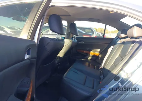 2012 Honda Accord 3.5 Ex-L z USA, uszkodzony, nr VIN 1HGCP3F81CA027618